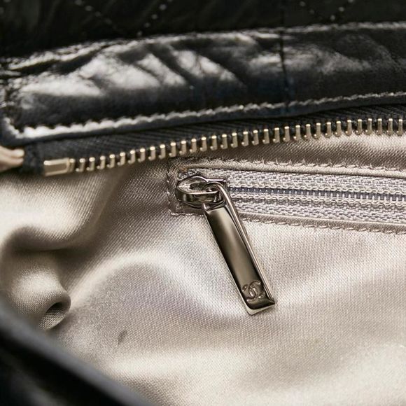 Chanel Matelasse Chain Shoulder Bag Black - Picture 6 of 8